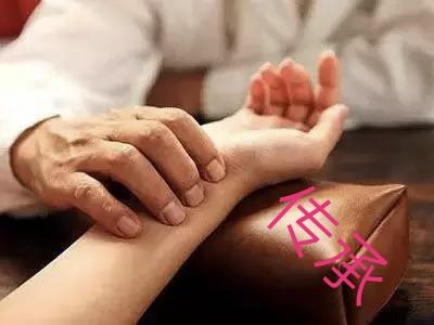 给宝宝看病调积食，老中医不开药，训了宝妈一顿，说的话颠覆认知