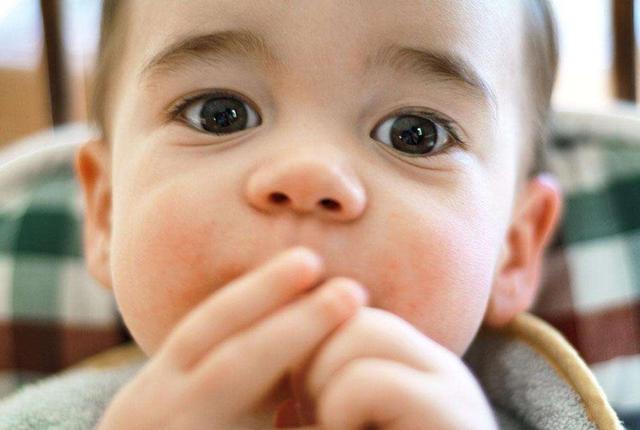 五岁前，孩子若是犯了这些错误，可要严厉管教，心软只会害了他们