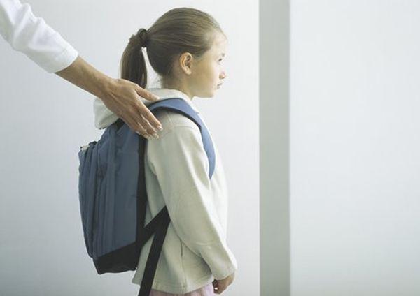 以后这三种孩子在社会上不吃香，很容易被淘汰，家长们可要注意
