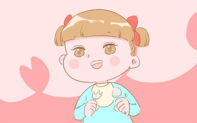 如何能让宝宝自己吃饭？学会这几个方法，就能事半功倍