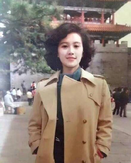 妈妈们年轻时候的样子 ????感觉爸爸们捡大便宜了
