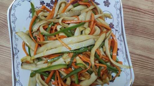 这两样菜一起炒，尤其孩子要多吃，增强免疫力，身体健康猛长个！