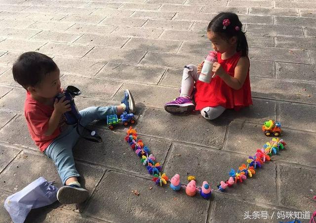 大家都说要分享，但我为什么允许孩子自私？