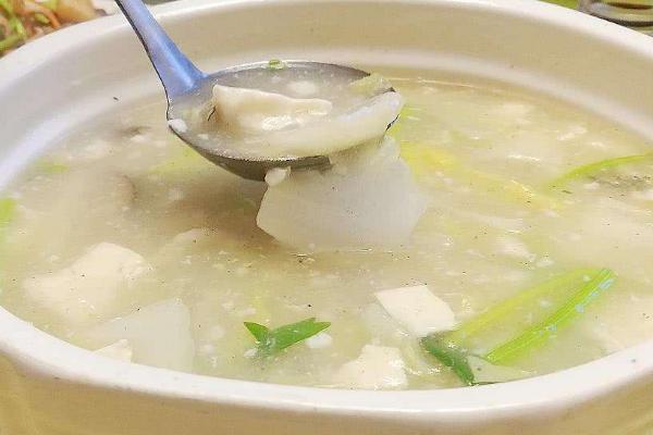 春天到，一定要给孩子做这道汤，补钙补锌，强身健体，长得高