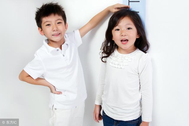 育儿说：宝宝2岁1个月身高只有78厘米，是偏矮小吧？该怎么办？