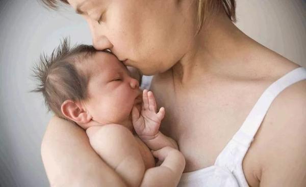 3岁前，父母得帮宝宝做好这3件事