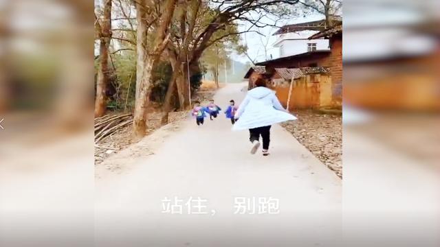 还在为生二胎犹豫不决？当妈妈遇到三胞胎，生活才是“乐无边”！