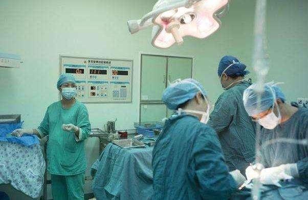 分娩时侧切=夫妻同房难？产科医生：没你想的那么糟糕