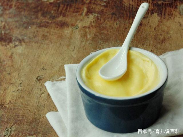 1岁宝宝吃蒸蛋后离世，只因妈妈加了此物，亲手给孩子喂“毒药”