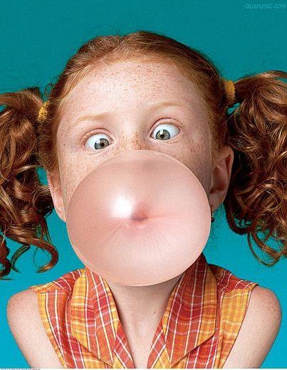 孩子咽了口香糖会粘住肠子吗？了解这些后，别再随便带娃去医院了