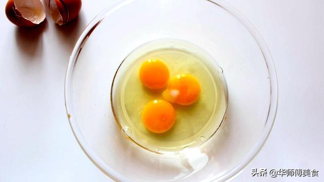 教你做超简单的宝宝辅食，营养美味又健康，宝贝一顿吃了3个