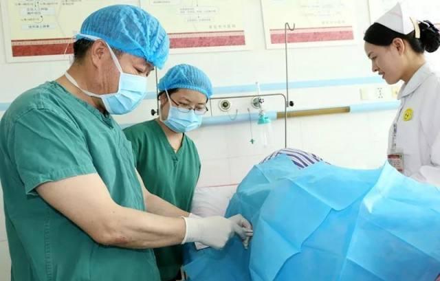 剖腹产的这3个“后遗症”，二胎时会更明显，没中的宝妈太幸福了