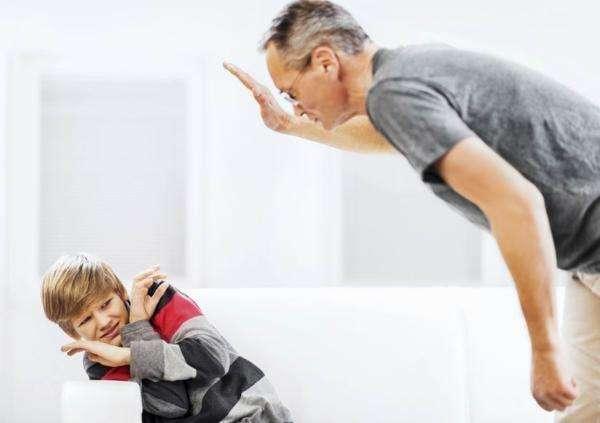 四种情况下，家长再怒也别打孩子，有五个部位更是不能碰