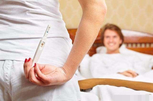 等“停经”了才知道自己怀孕？女人怀孕，这三种信号出现得更早