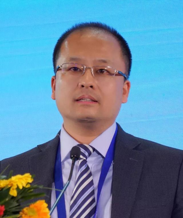 5岁女孩近视1250度！北京同仁医院眼科教授告诉你关于近视的真相