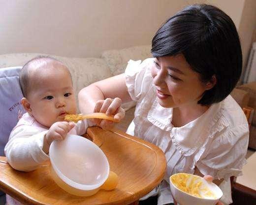 为什么很多宝妈产后大把掉头发？想要解决，最好先弄清楚原因
