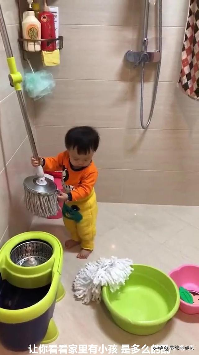 所有父母共同的烦恼：有娃的家里，再也无法整洁了