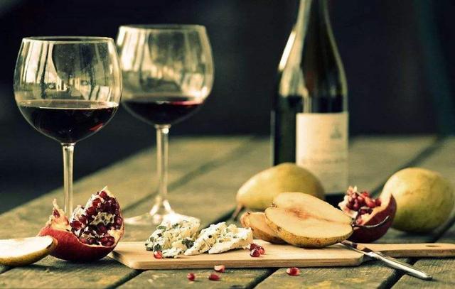 血糖高别吃糖就行了？别大意，这7类饮食都要注意