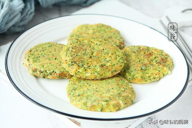 这菜是维A含量之王，用它做早餐给孩子吃，身体视力倍儿棒！