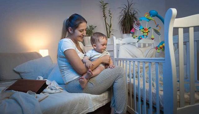 宝妈晚上怎么度过的？8张图为你播放真实场景，过来宝妈瞬间泪目