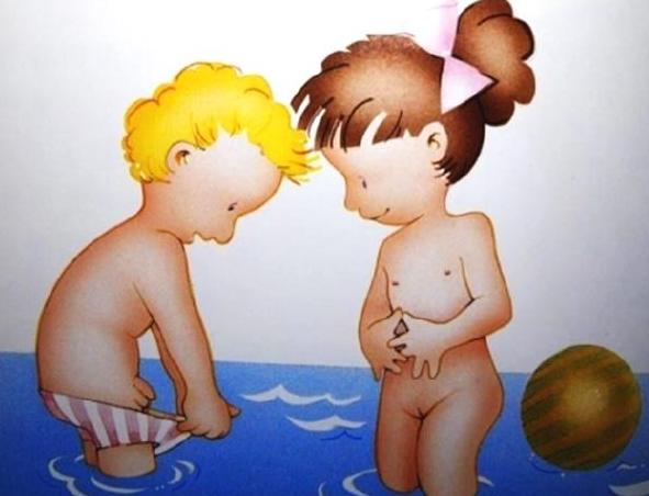 为什么爸爸站着尿尿，女生蹲着？宝妈的回答，值得学习！