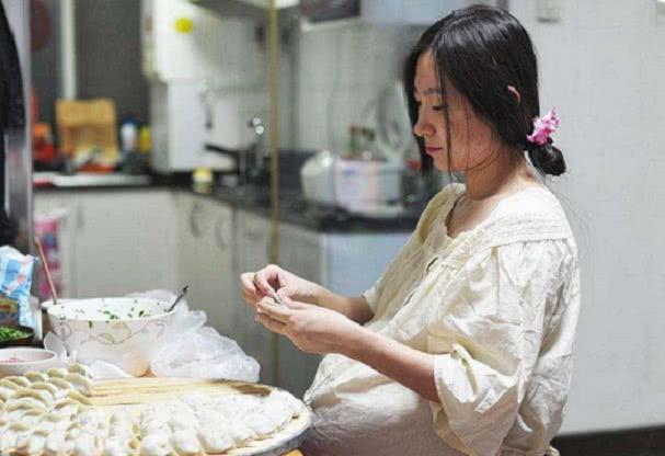 宝妈晚上怎么度过的？8张图为你播放真实场景，过来宝妈瞬间泪目