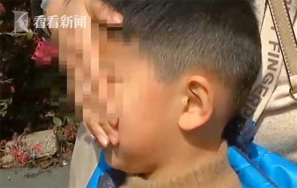 只因孙子一句话 奶奶怒扇他同学数巴掌还不道歉