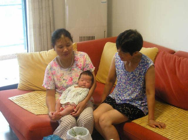 “隔代教育”有这三大弊端，老人带孩子的家庭，早点重视起来