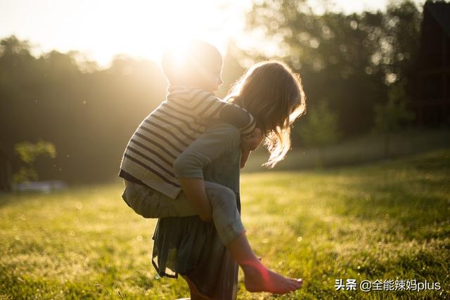 孩子叛逆期该如何进行沟通？掌握这四点，轻松让孩子打开心扉