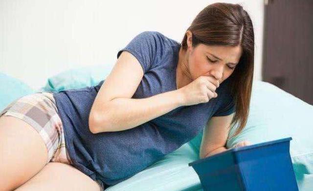 怀孕几个月才会“显怀”？显怀时间过早，最糟糕的是这种情况