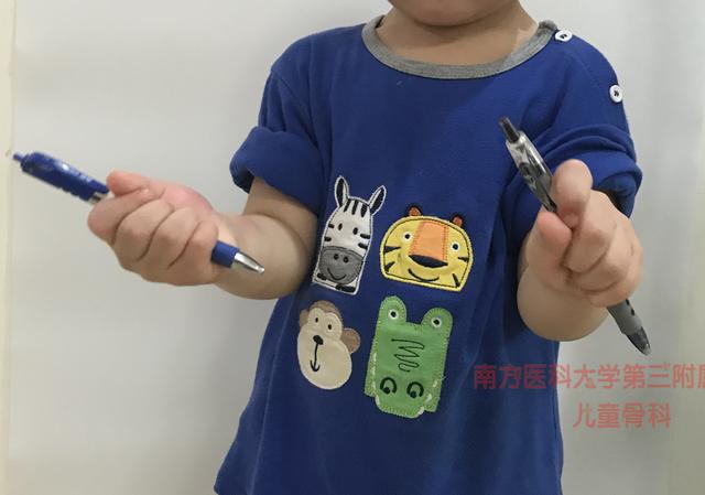 孩子5岁了，却一直用不了筷子