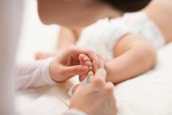 过来宝妈总结：这4种母婴用品真的很不实用！家长别再盲目跟风购买了