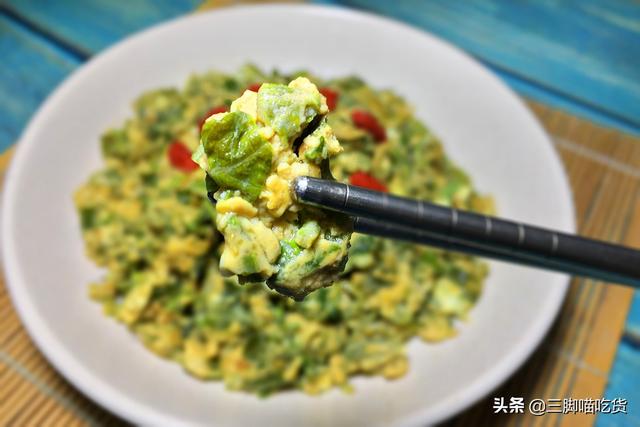 春天，这菜给小孩吃最好，维生素C是苹果的二十倍，身体变强壮