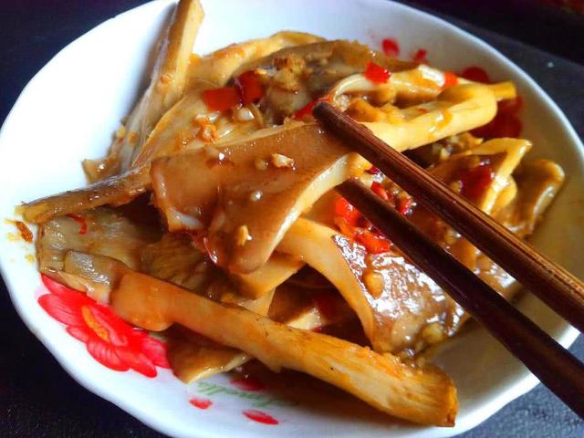 春季多给孩子吃此菜，促进骨骼生长，孩子窜得快，比喝牛奶强！