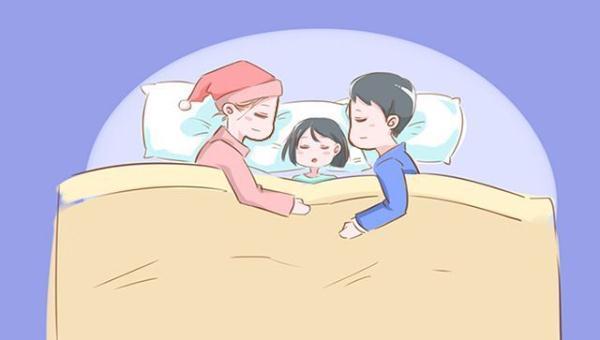与家长同床睡，会对孩子造成这4种伤害，现在知道还不算晚
