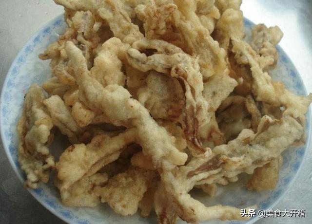 炸蘑菇时，步骤不能错，一旦做错就不会焦脆可口了
