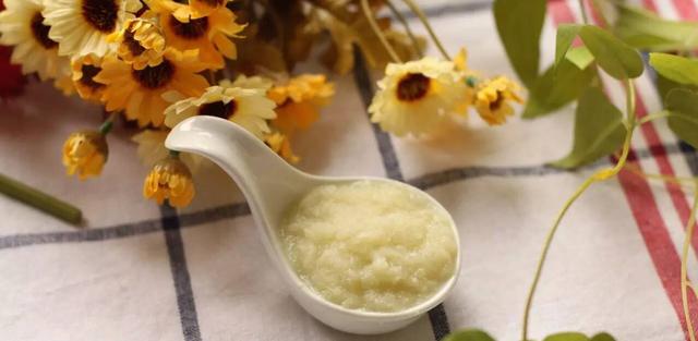 6个月宝宝辅食要怎么做？这样做就对了……