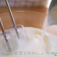 没有烤箱想做蒸蛋糕，怎么办？只需要一个电饭煲就可以搞定！