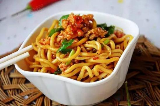 宝宝爱吃面，五种宝宝面食做法介绍，多种蔬菜营养丰富，收藏做