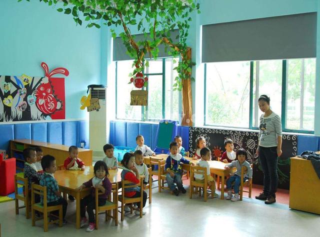 要是担心宝宝在幼儿园受欺负，家长要学会“绝招”，个个很管用