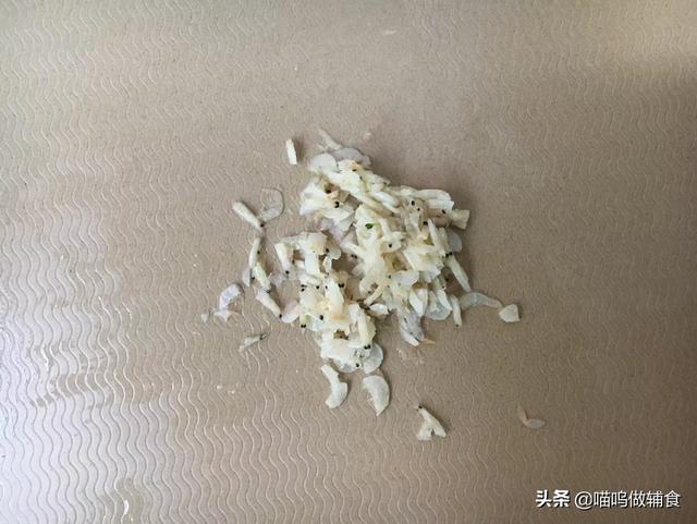宝宝的主食别总是大米白饭了，换个新花样，宝宝一口一个乐开花