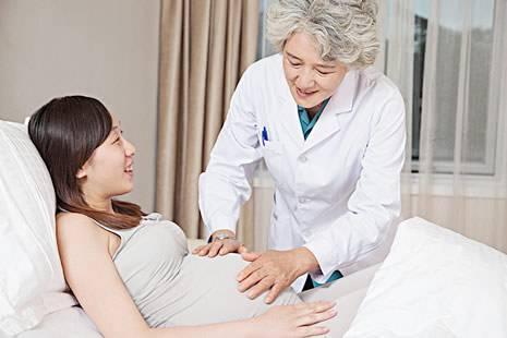 新生儿出生后，为啥要让产妇确认性别？医生的解释太暖心