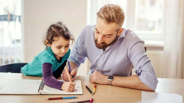 小学生造句”天马行空“，父母哭笑不得，老师：孩子天赋不错啊