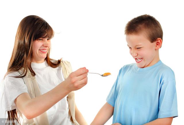 孩子出现这三种情况后，表明身体正在停止发育，家长要注意观察