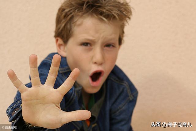 父母该如何引导爱顶嘴的孩子？