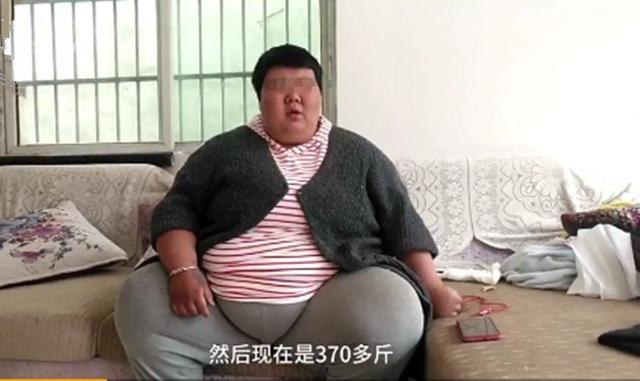 生完孩子胖到370斤！照顾孩子都费劲，女人为啥产后容易胖