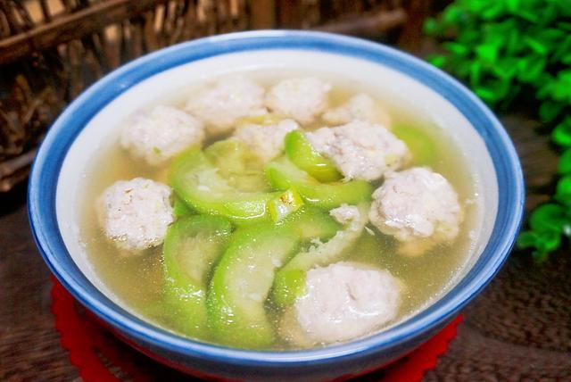春天多给孩子做这汤，味道鲜美，好喝好做，多喝更聪明，别错过！