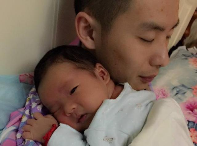 新生儿护理：抱新生儿的这些技巧，新手妈妈可能还不清楚！