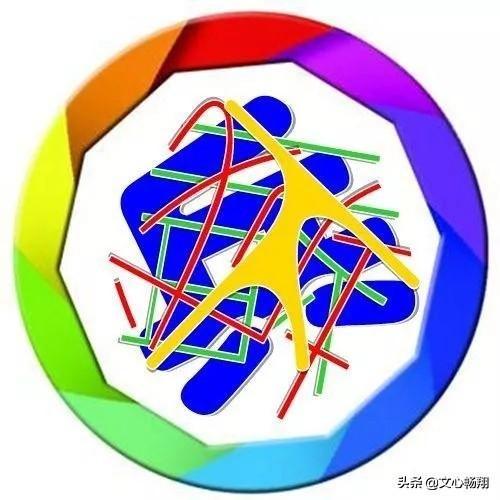 猜成语考眼力，五色杂陈，七扭八歪，你还能看出是什么字来吗？
