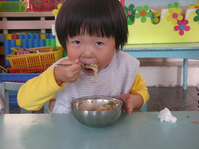 孩子长高的“秘密”全在这里，营养高于遗传，再穷也要给孩子买！